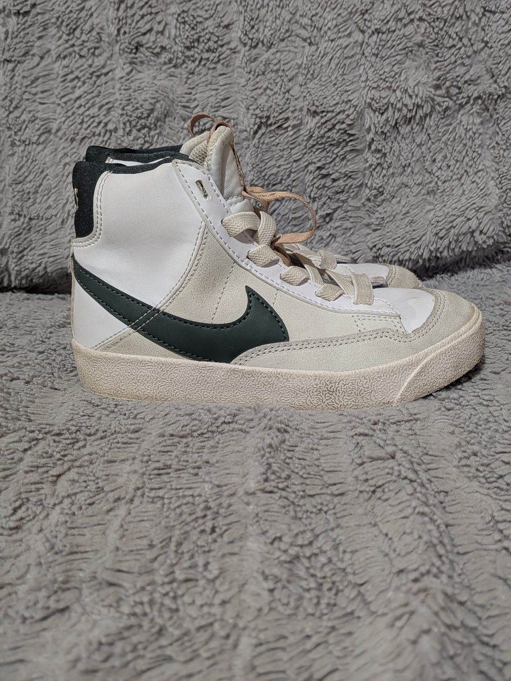 Nike Kids' High-Top Sneakers in White and Dark Green